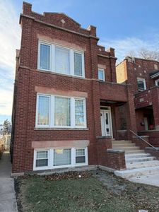 2102 Harvey Ave, Berwyn, IL, 60402