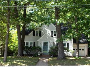 51 Henry St, Manchester, CT 06042