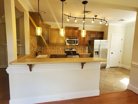 4th image of 3314-303 Starboard Way