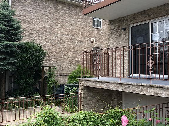 4th image of 537 Minnieford Ave