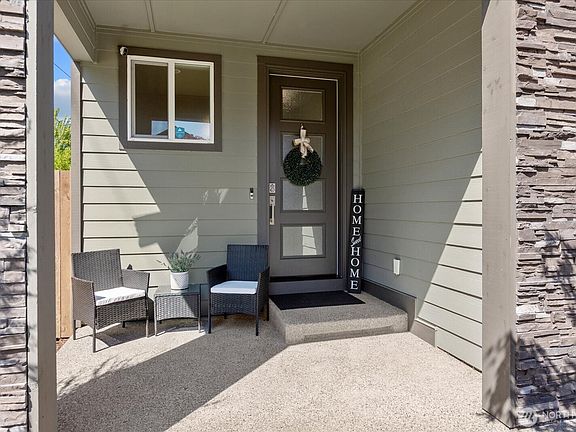 2nd image of 3803 199th Street SE