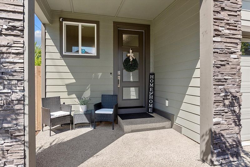2nd image of 3803 199th Street SE