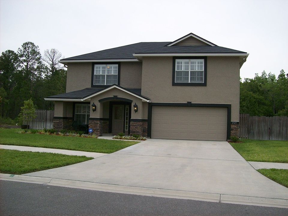 1st image of 2525 Royal Pointe Dr