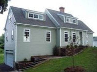 53 Barton St, Granby, MA 01033