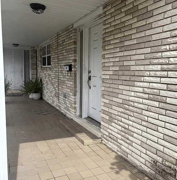 6224 Milne Blvd — Photo 4