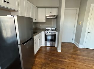 1176 Chapel St #303C, New Haven, CT 06511