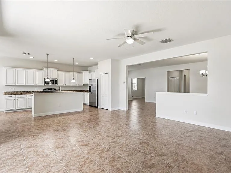 3053 Youngford St — Photo 20
