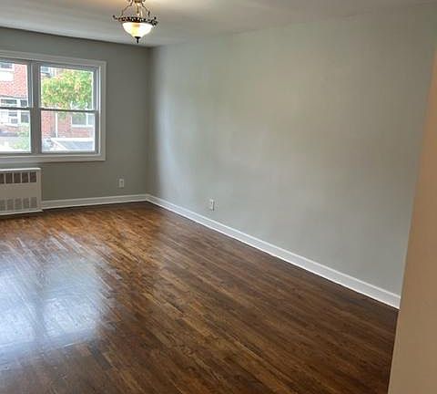 4th image of 1334 E 83rd St Floor 1