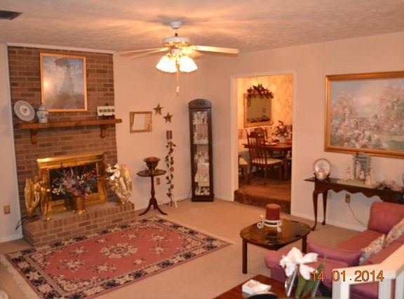 2nd image of 11961 Cypress Dr