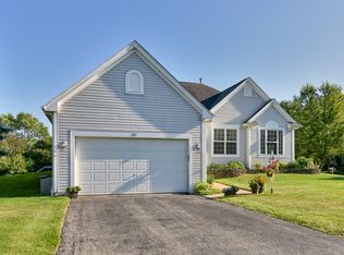 331 Garrison Cir, Port Barrington, IL 60010