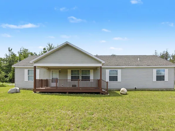 433 Alexander Rd, Vanderbilt, MI 49795
