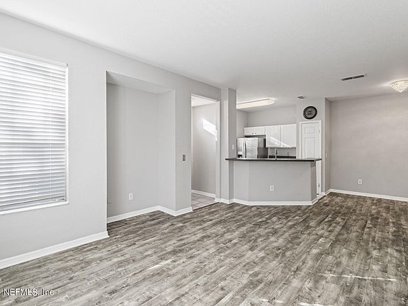 5th image of 13703 RICHMOND PARK Drive N #3505