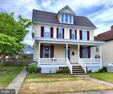 111 S Walnut St, Lewistown, PA, 17044