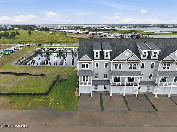 4th image of 200 Olde Towne Yacht Club Drive #51