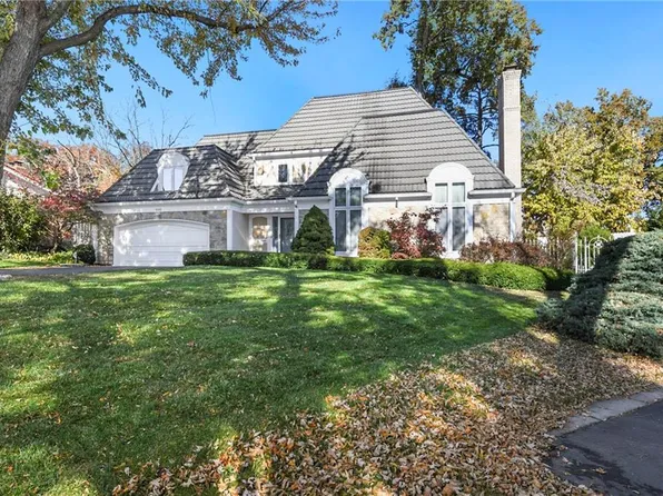 5482 W 85th Ter, Prairie Village, KS 66207