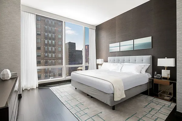 Sold by Extell Marketing Group | media 3