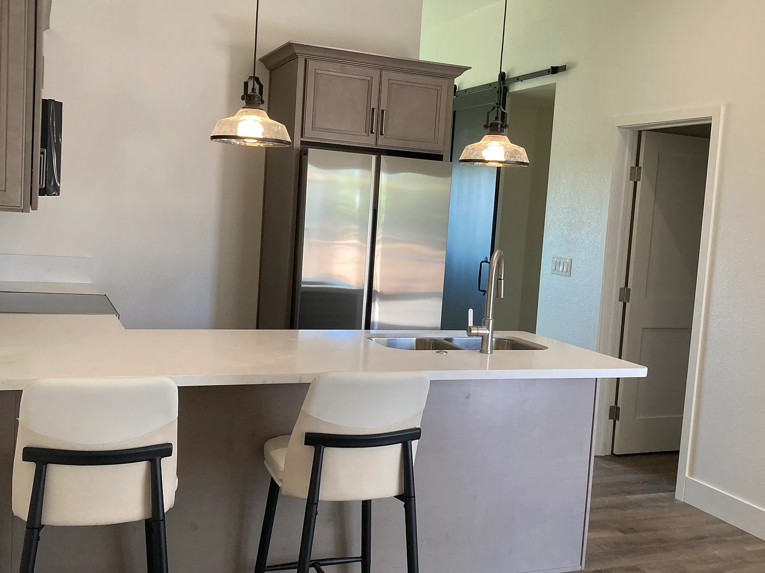 1 bed, 500 sqft, $1,600 — Photo 4