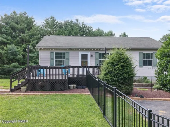 960 Effort Neola Rd, Stroudsburg, PA 18360