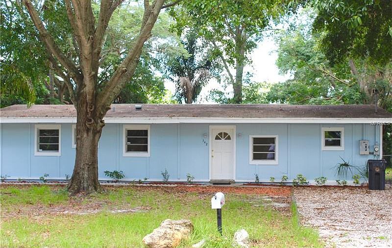 1st image of 342 Country Club Dr