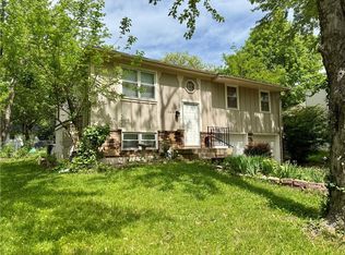 12828 S Trenton St, Olathe, KS 66062