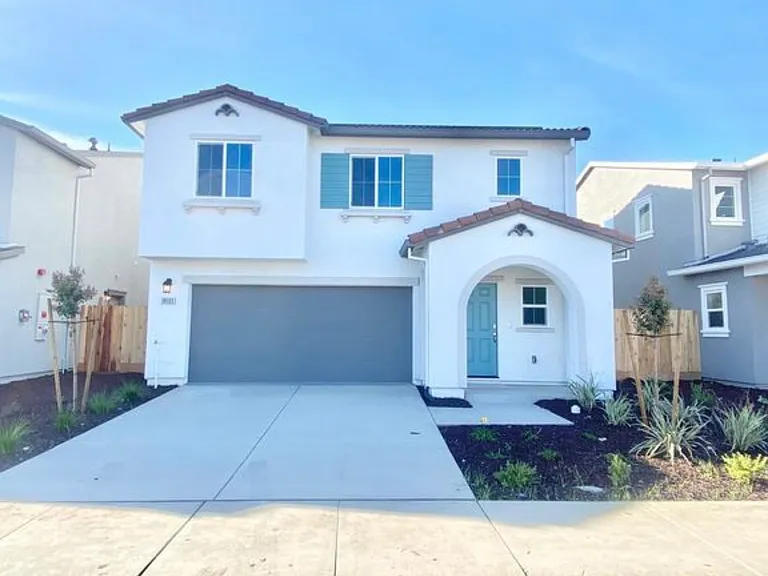 18503 Orilla St — Photo 1