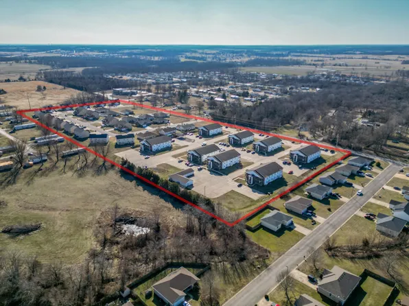 2176 Beck Lane, Lebanon, MO 65536