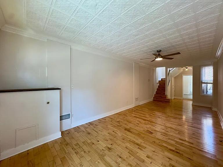 2506 Fait Ave — Photo 3