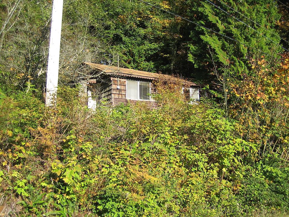 Front of cabin