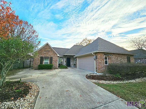 2nd image of 9086 Willow Bend Dr