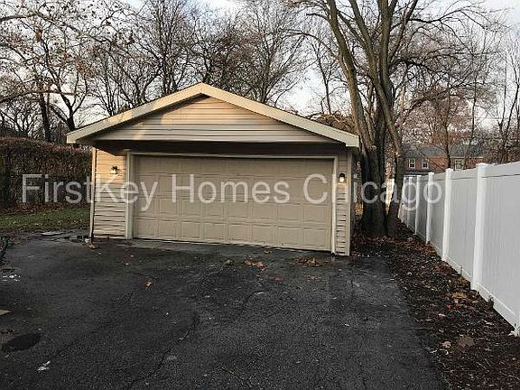3rd image of 2117 Hagen Ln