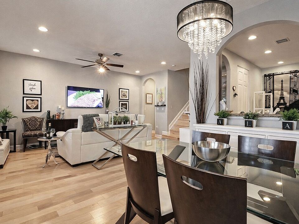 1st image of 400 Lake Monterey Cir