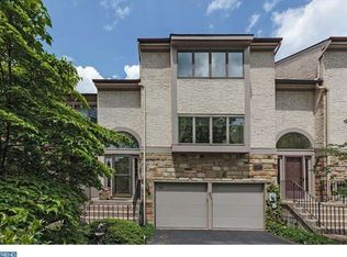 14 Marilyn Ct, Lawrence Township, NJ 08648