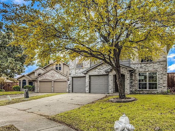 3rd image of 1406 Daffodil Ln