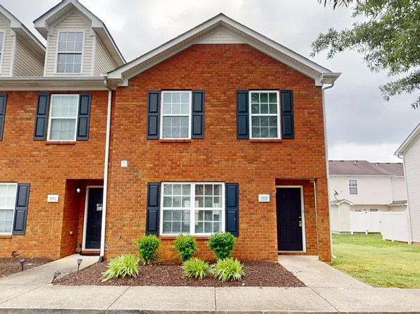 1022 Sitting Bull Xing, Murfreesboro, TN 37128