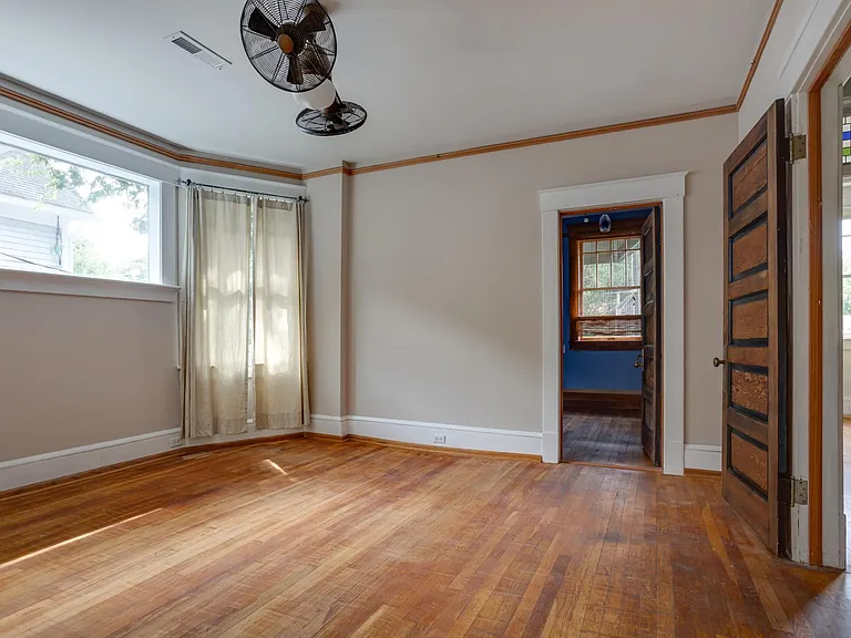 309 Tate St #2 — Photo 5