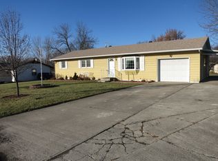 2203 Vandivert St, Bethany, MO 64424