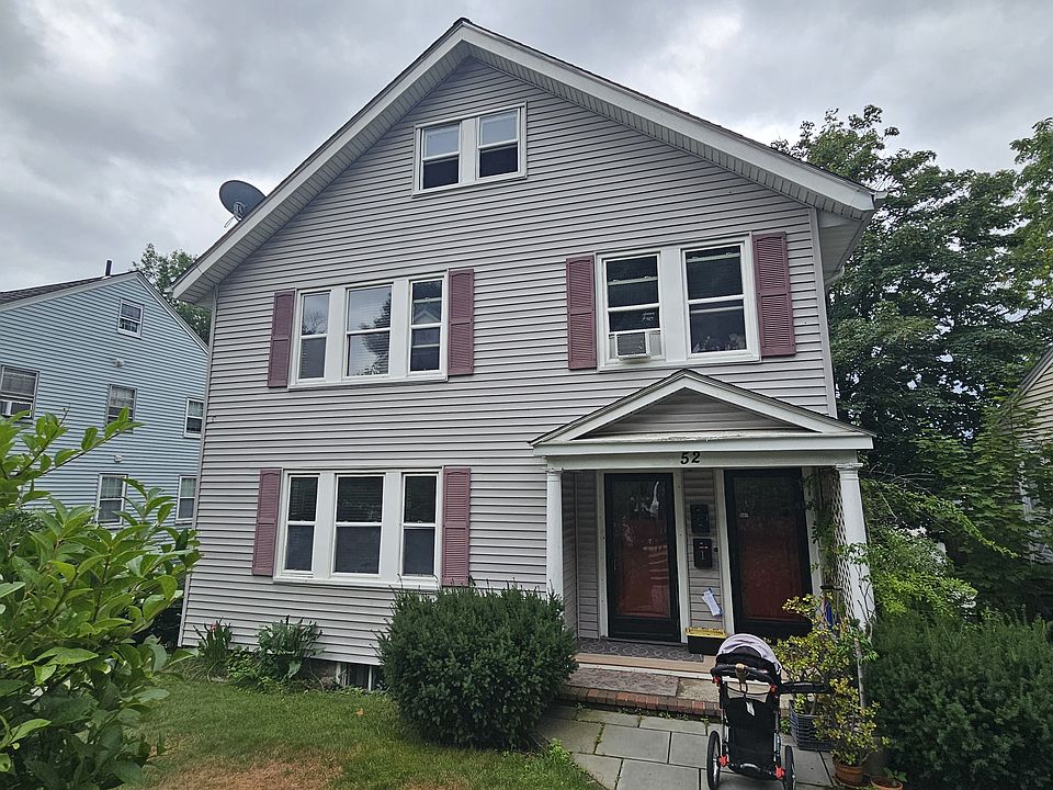 1st image of 52 Redlands Rd #1