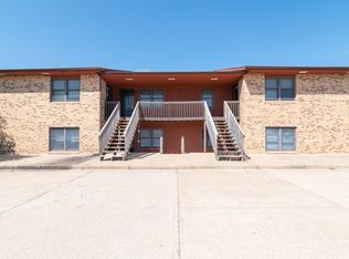 2504 Southridge Dr #B, Jefferson City, MO 65109