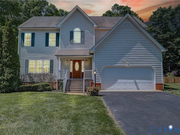 1325 Hawkins Wood Cir, Midlothian, VA 23114