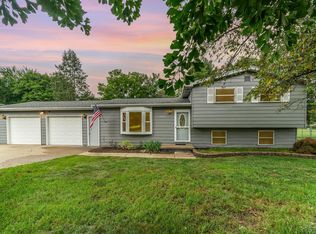 12800 Iroquois Dr, Birch Run, MI