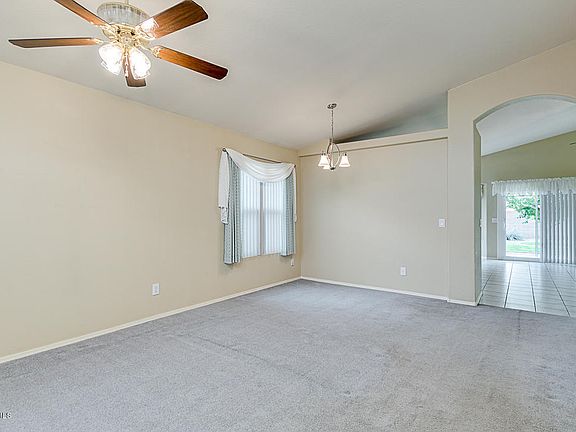 4th image of 12425 W Roanoke Ave