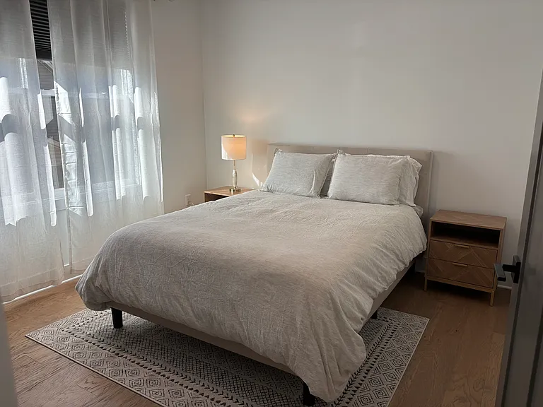 108 Glendale Ave — Photo 3