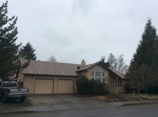 570 NW 21st St, McMinnville, OR 97128