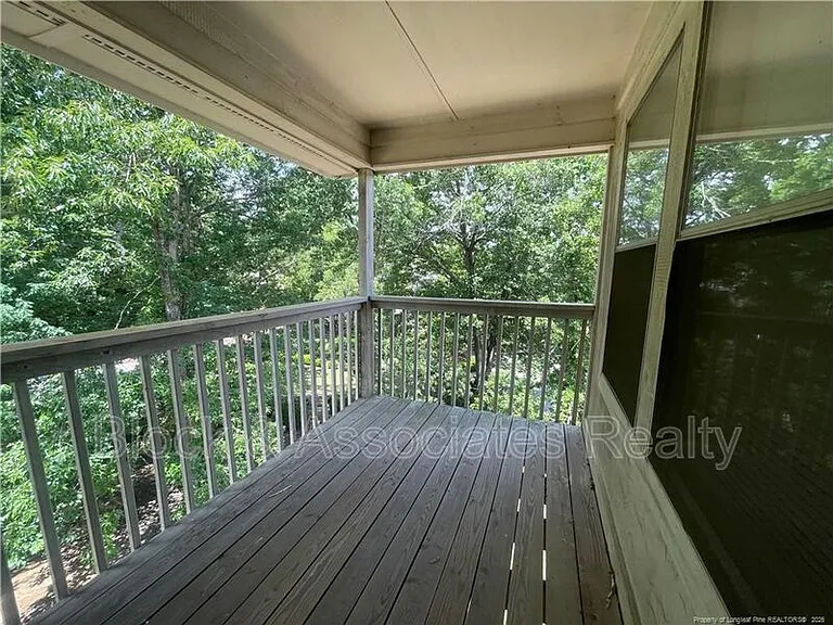 1000 Wood Creek Dr #9 — Photo 14