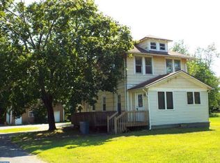 1337 W Chestnut Ave, Vineland, NJ 08360
