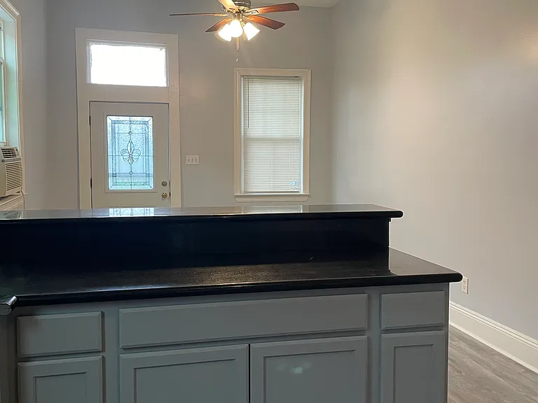 3719 Clara St — Photo 2