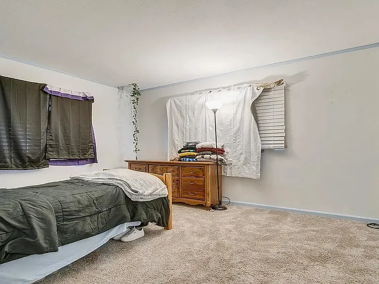 809 N Alpine Rd — Photo 20