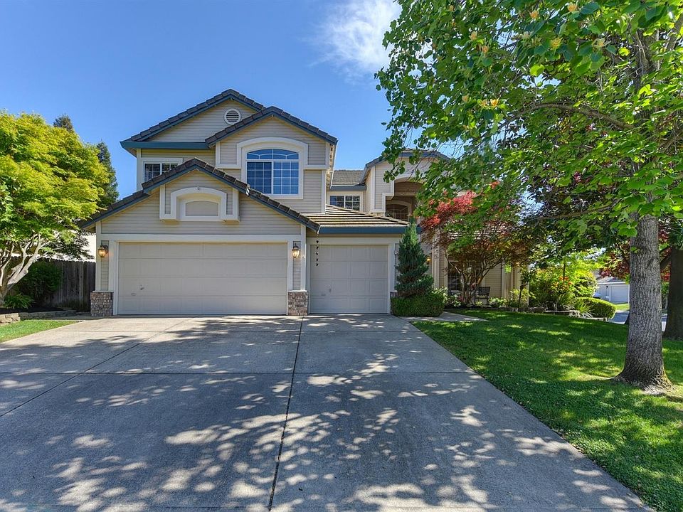 1st image of 1325 Avenida Alvarado