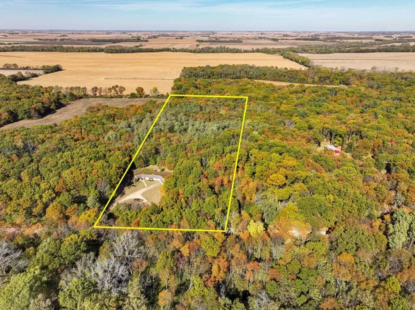 802 Union Rd, Harmon, IL 61042