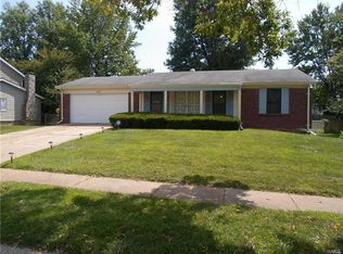 1766 Arrowpoint Dr, Saint Louis, MO